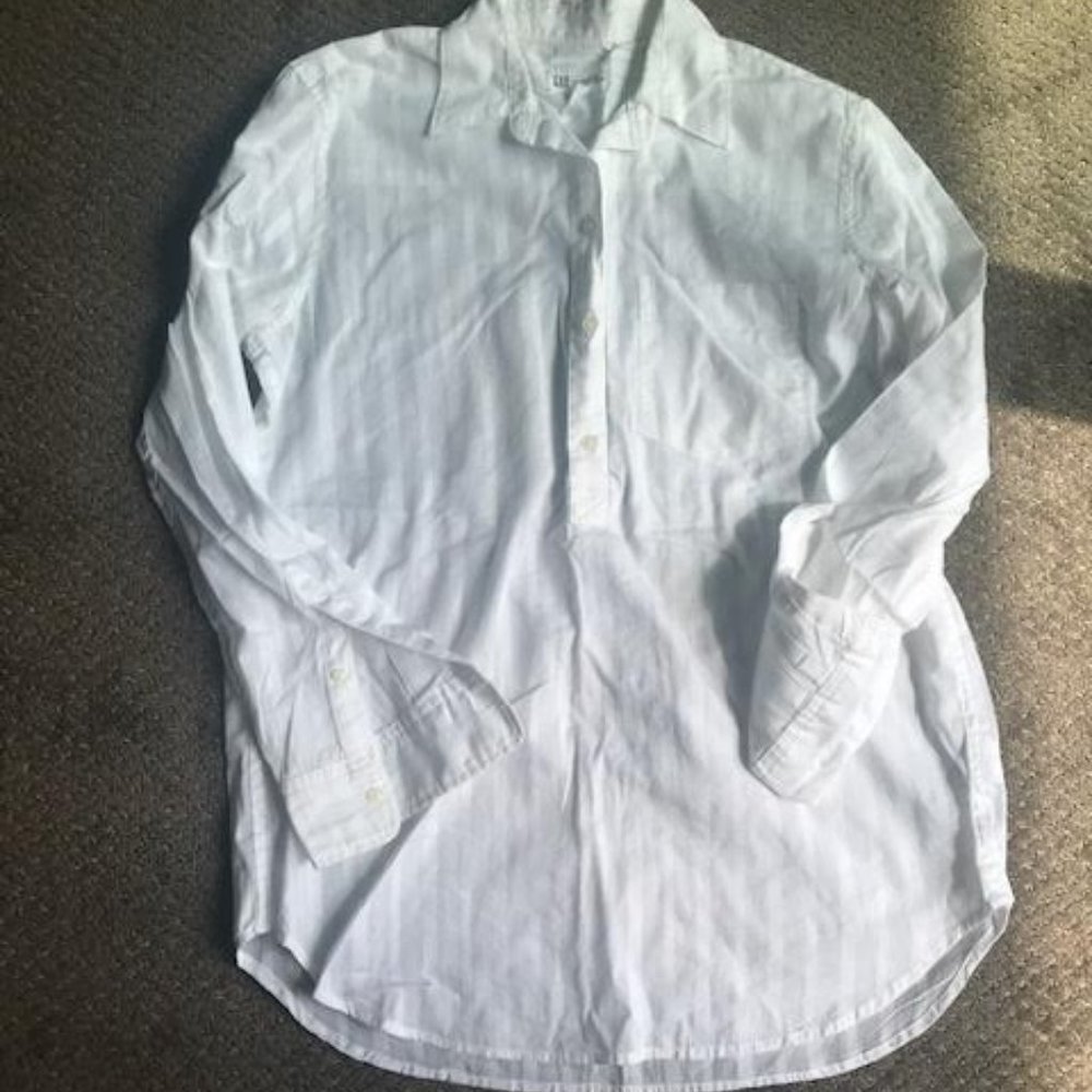 White Shadow Stripe Tunic Blouse from the Gap